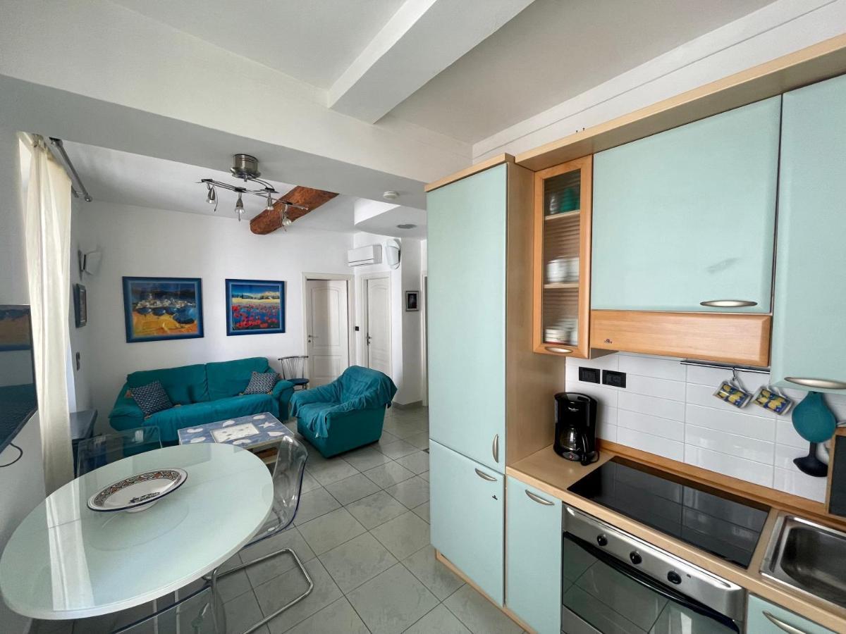 Apartment 50 Metres Du Palais By Connexion